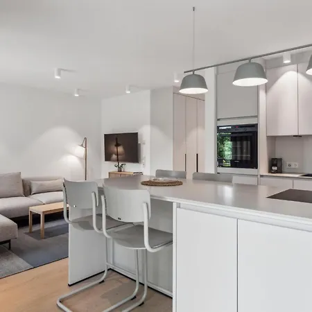 Schöne 5-zimmer-wohnung In Tossens Apartment *