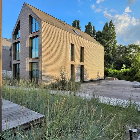 Apartment Schöne 5-zimmer-wohnung In Tossens