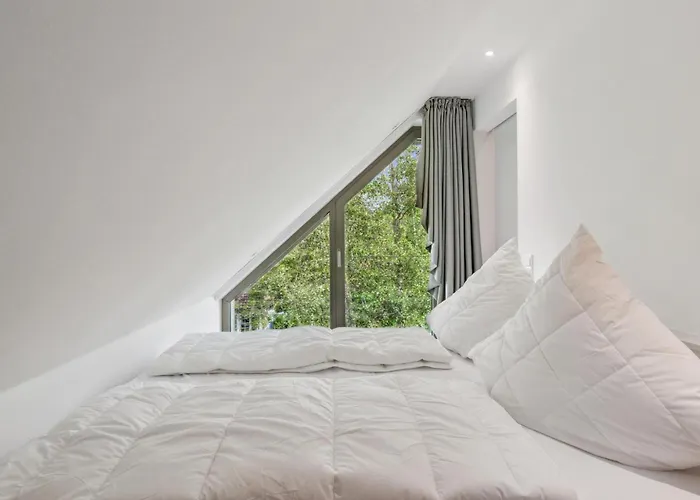 5 Bedroom Lovely In Tossens Apartman